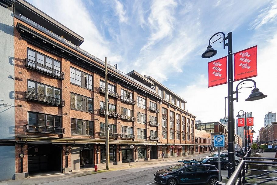 402 1066 HAMILTON STREET, Vancouver BC V6B 5T4 Vancouver, BC - 12