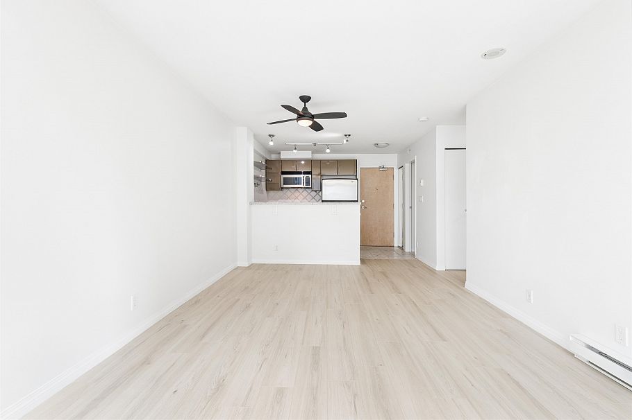 903 1328 W Pender Street Vancouver, BC - 10