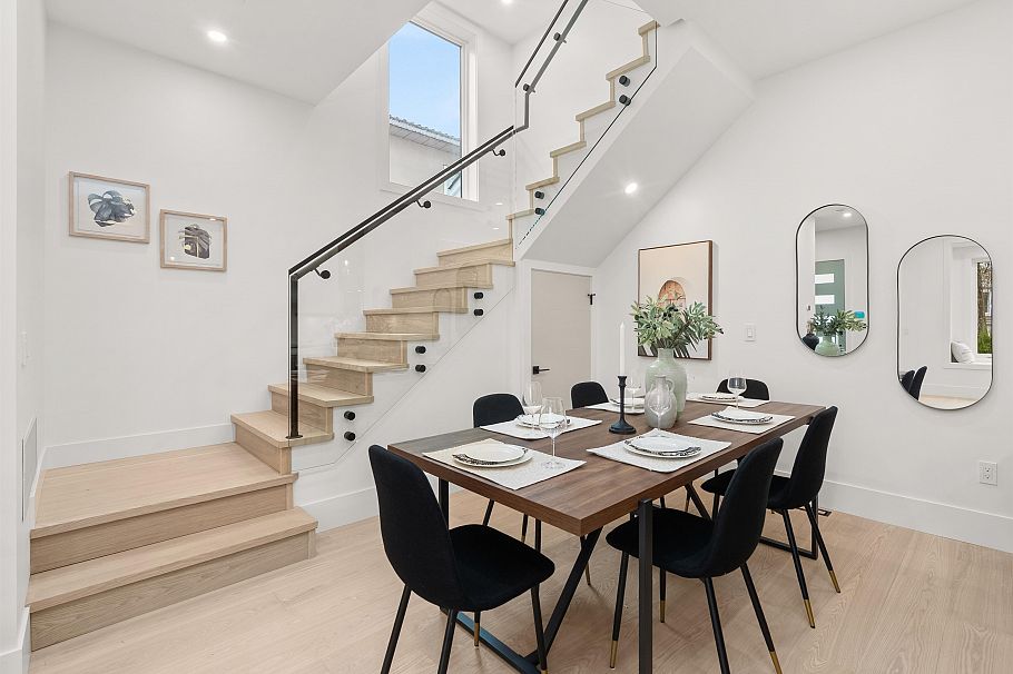 1 1822 E 14th Avenue Vancouver, BC - 4