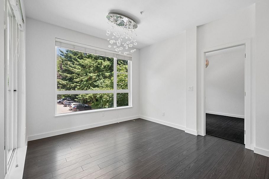 204 1621 Hamilton Avenue North Vancouver, BC - 15