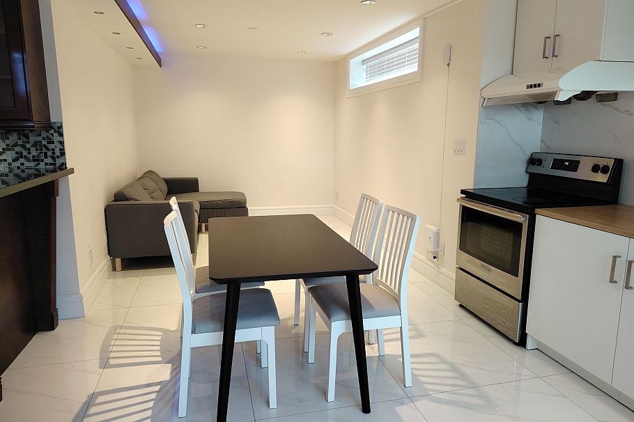 4XXX-2 W 28TH AVENUE, Vancouver BC V6S 1S7 Vancouver, BC - 2