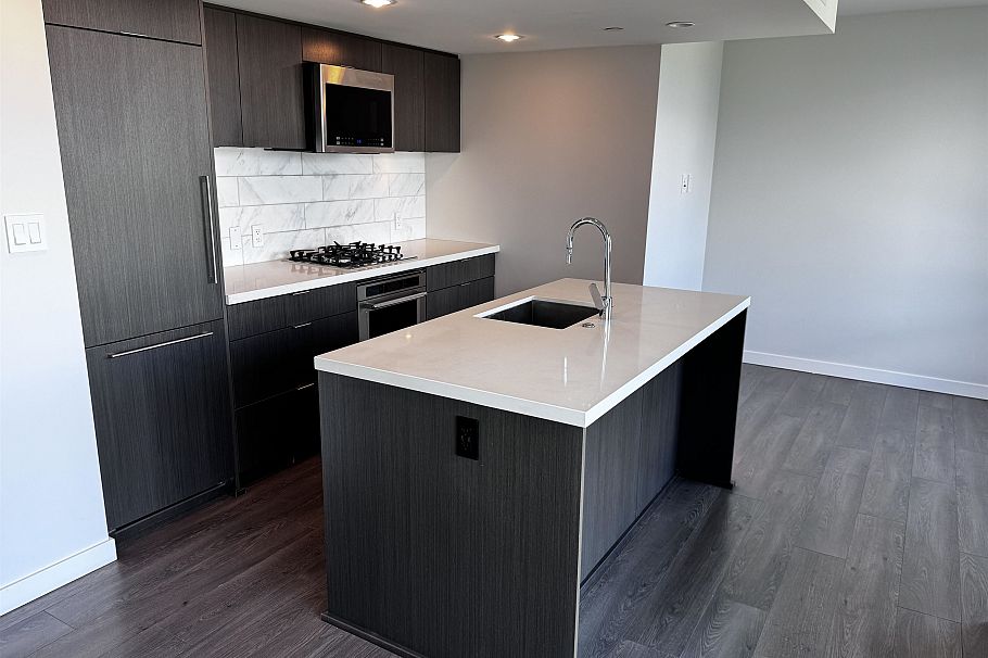 1904 8189 Cambie Street Vancouver, BC - 1