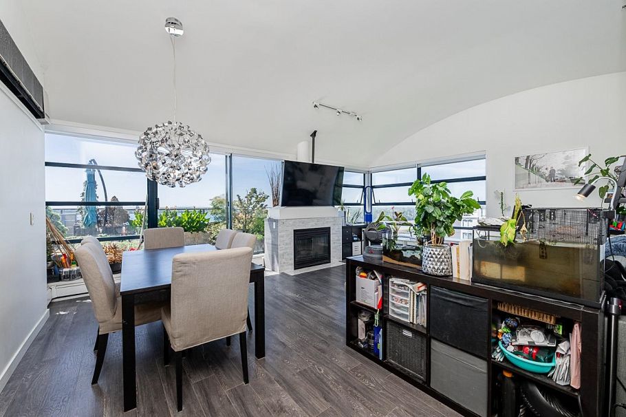 1403 3061 E Kent Avenue North Vancouver, BC - 5