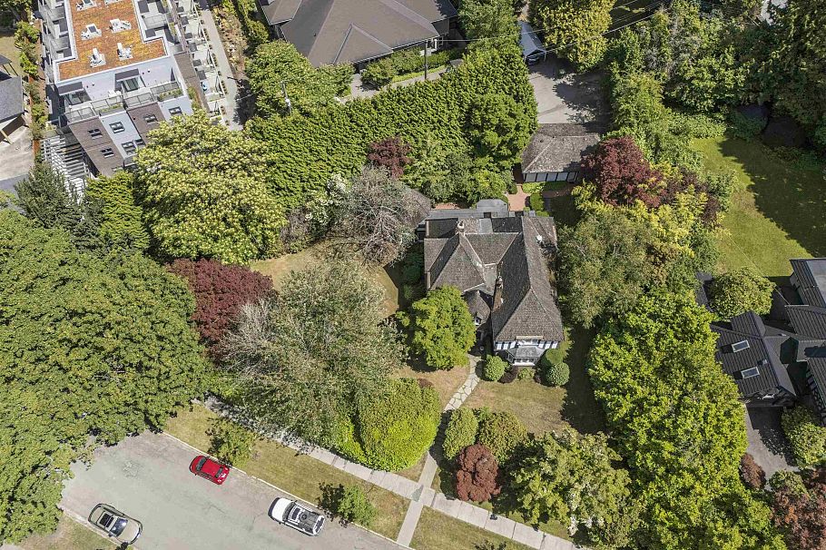 4576 Connaught Drive Vancouver, BC - 37