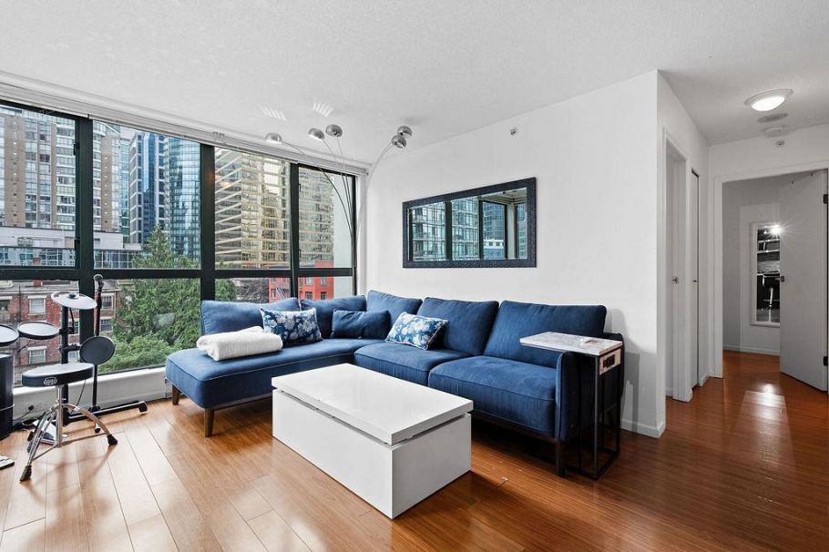 1005 1238 Melville Street Vancouver, BC - 10
