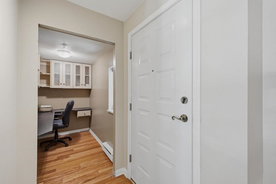3018 W 4th Avenue Vancouver, BC - 21
