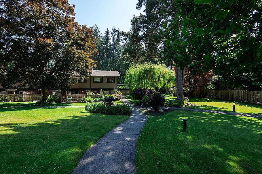 137 3300 Capilano Road North Vancouver, BC - 37