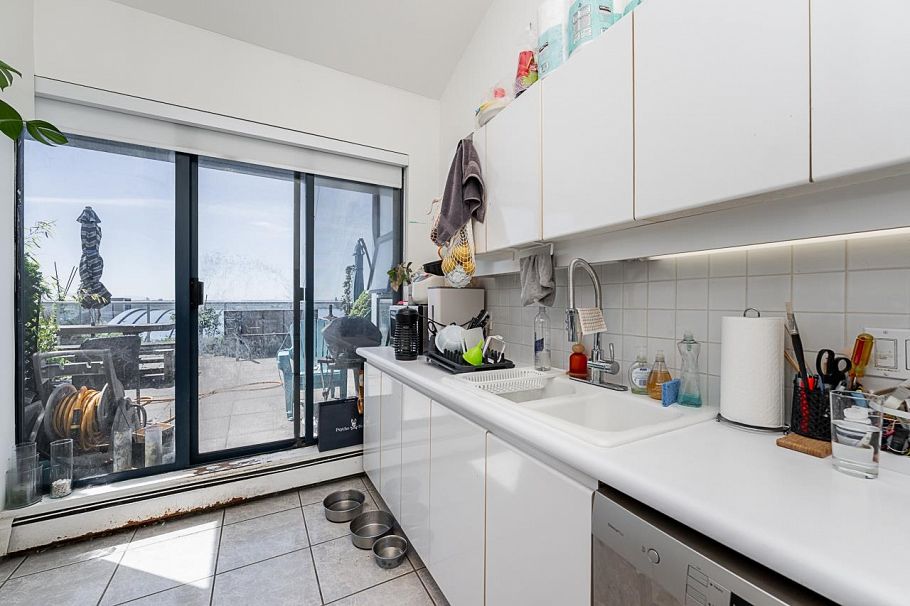 1403 3061 E Kent Avenue North Vancouver, BC - 14