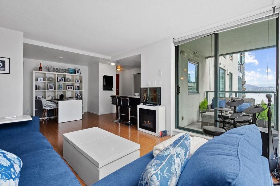 1005 1238 Melville Street Vancouver, BC - 11