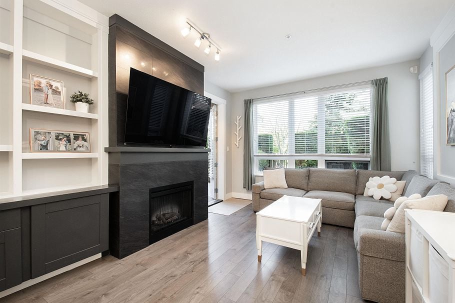 104 1111 E 27th Street North Vancouver, BC - 10