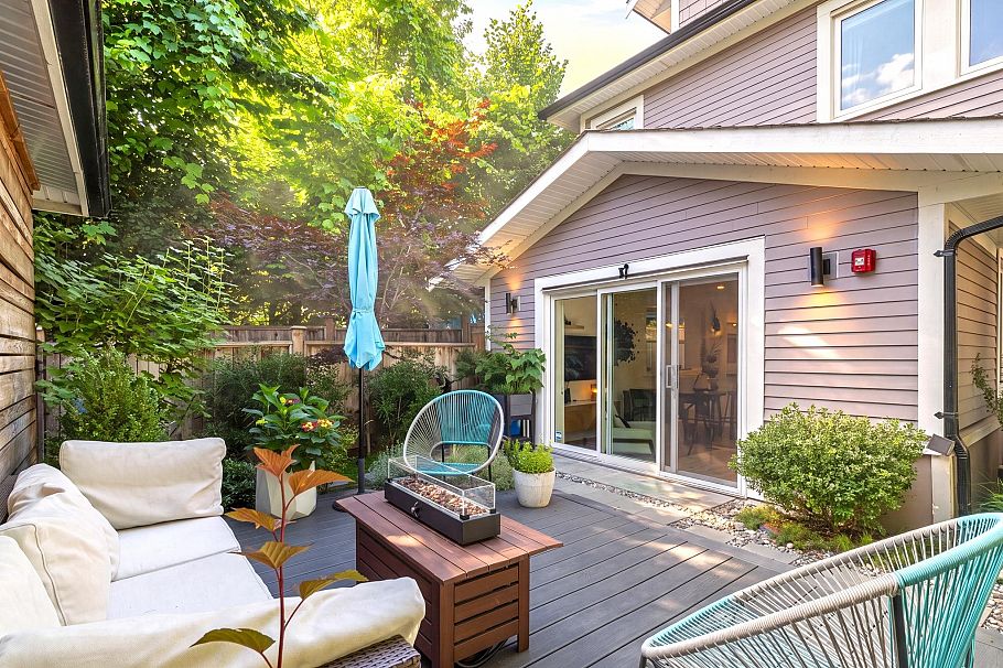 1372 E 10th Avenue Vancouver, BC - 15