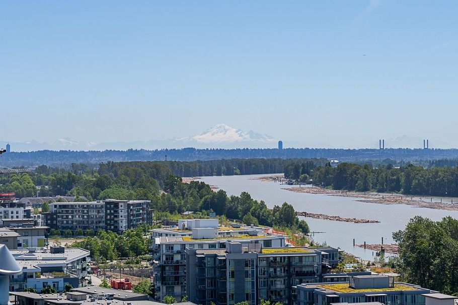 1403 3061 E Kent Avenue North Vancouver, BC - 31
