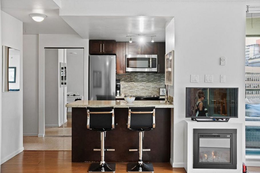 1005 1238 Melville Street Vancouver, BC - 6