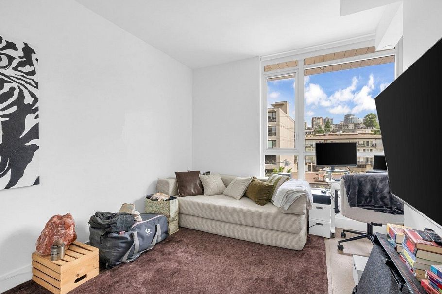 503 177 W 3rd Street North Vancouver, BC - 12
