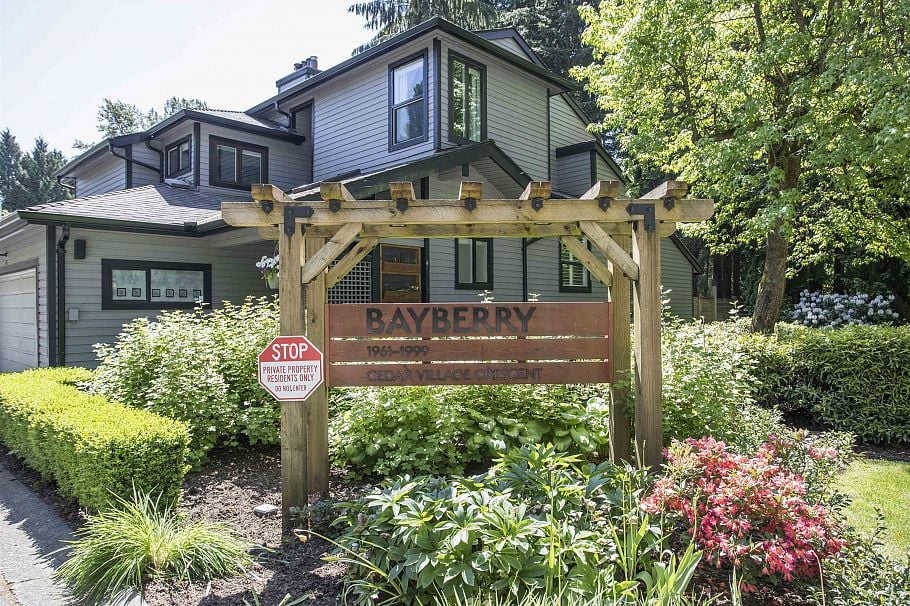 1989 Cedar Village Crescent North Vancouver, BC - 35