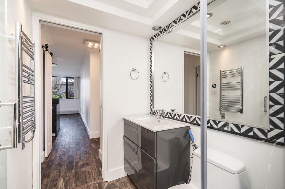204 1740 Comox Street Vancouver, BC - 26