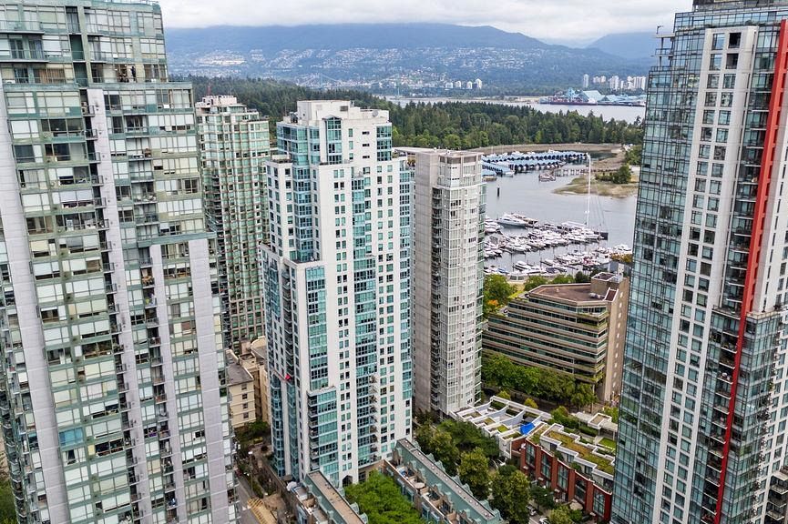 1005 1238 Melville Street Vancouver, BC - 1