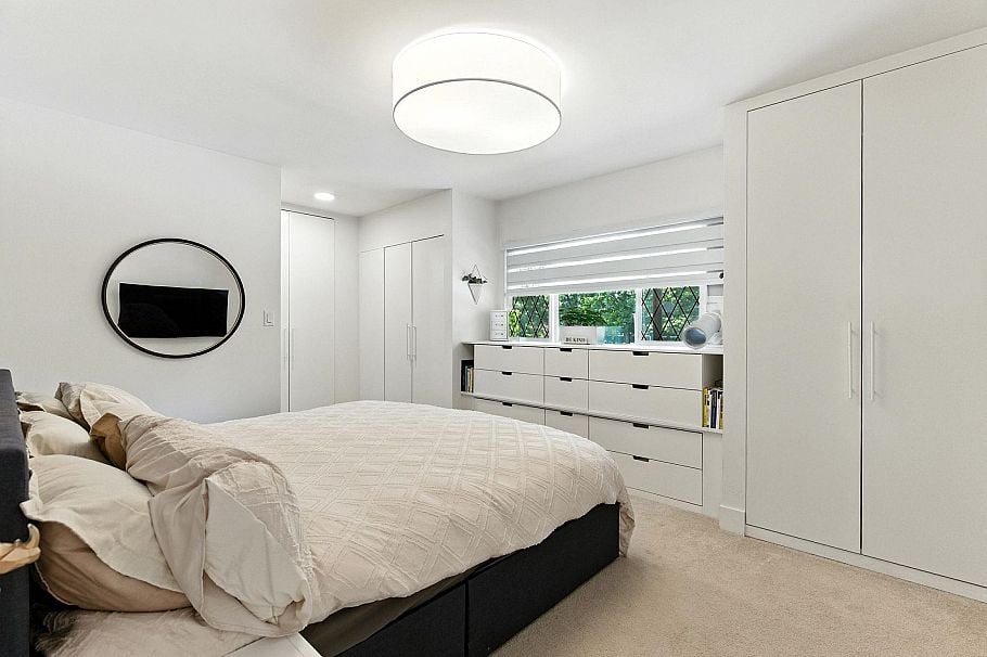 137 3300 Capilano Road North Vancouver, BC - 23