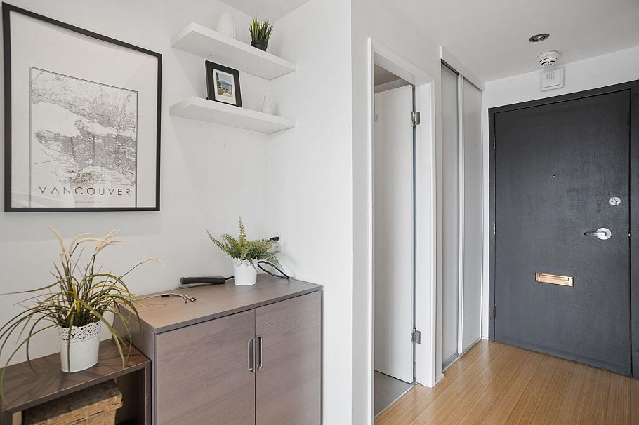 1703 1330 Harwood Street Vancouver, BC - 3