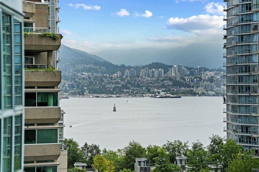 1005 1238 Melville Street Vancouver, BC - 21