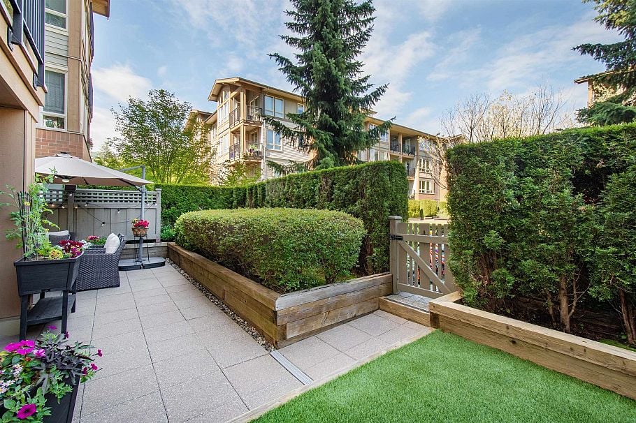 104 1111 E 27th Street North Vancouver, BC - 2