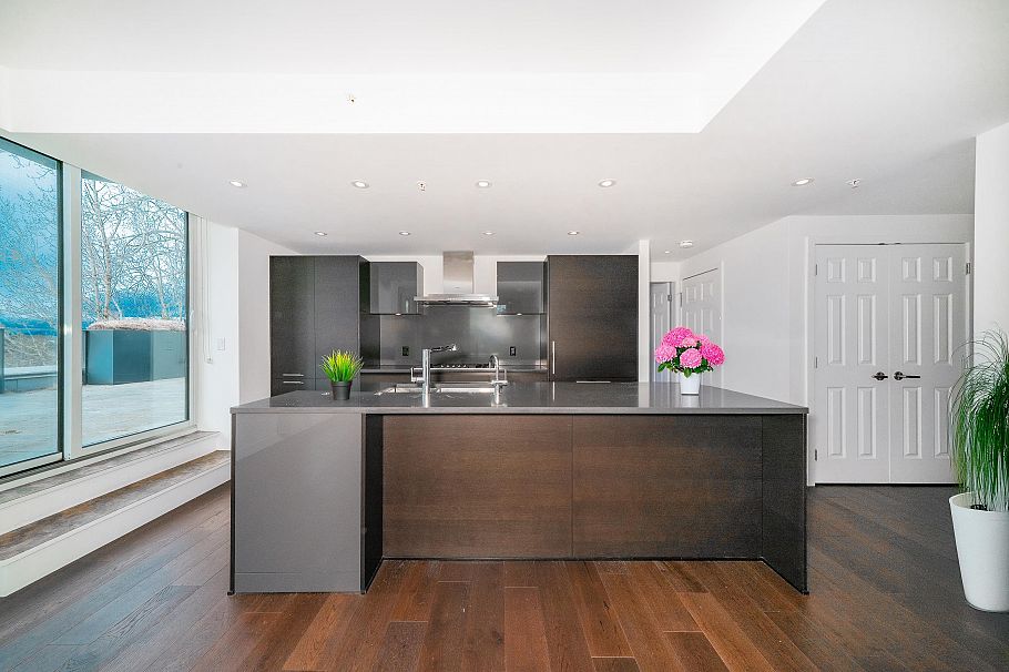 603 1515 Atlas Lane Vancouver, BC - 10