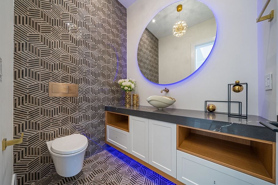 214 W 24th Street North Vancouver, BC - 13