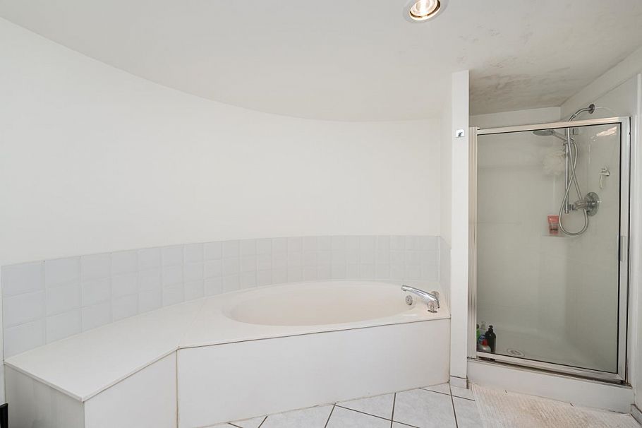 1403 3061 E Kent Avenue North Vancouver, BC - 18