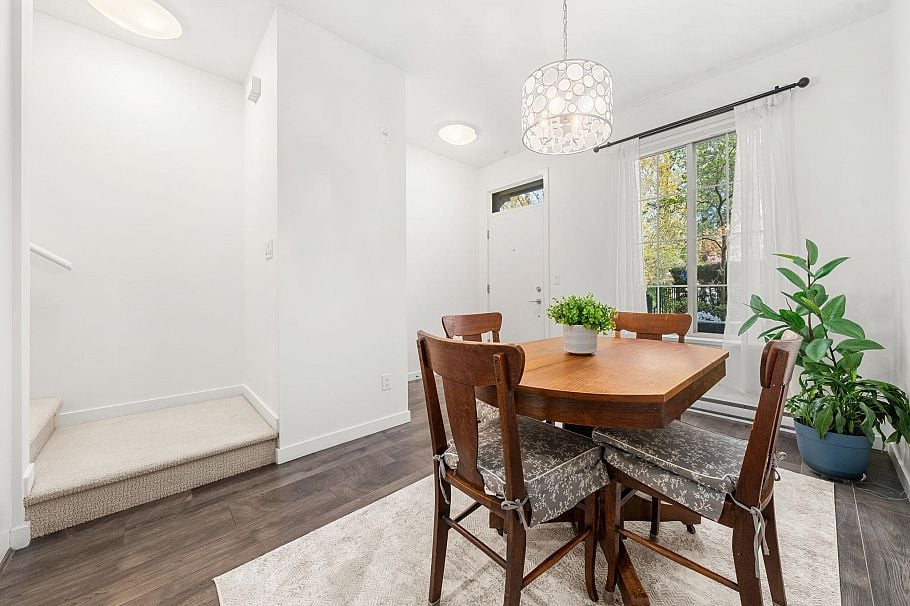 9 433 Seymour River Place North Vancouver, BC - 5