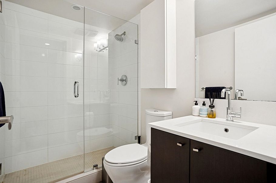 613 1618 Quebec Street Vancouver, BC - 11