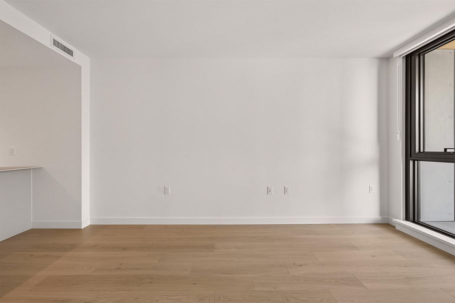 302 1526 W 6th Avenue Vancouver, BC - 14
