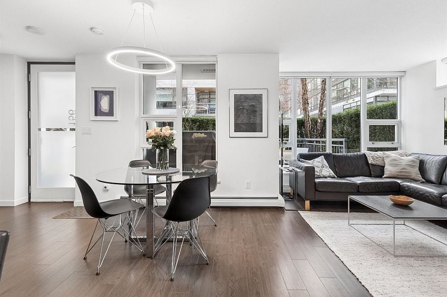 156 W 1st Avenue Vancouver, BC - 5