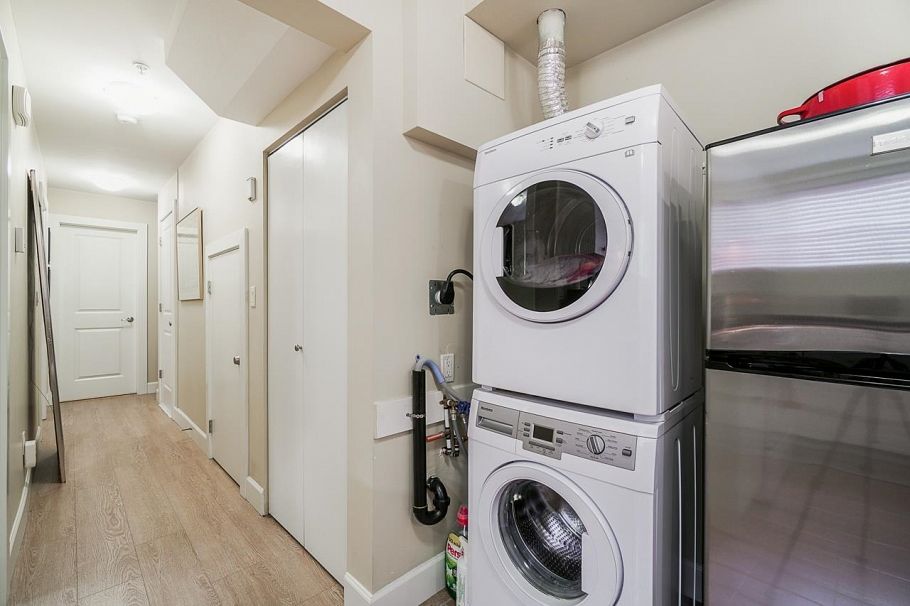 5603 Rhodes Street Vancouver, BC - 11