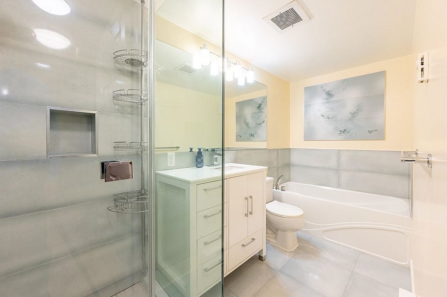 1 1386 W 6th Avenue Vancouver, BC - 18