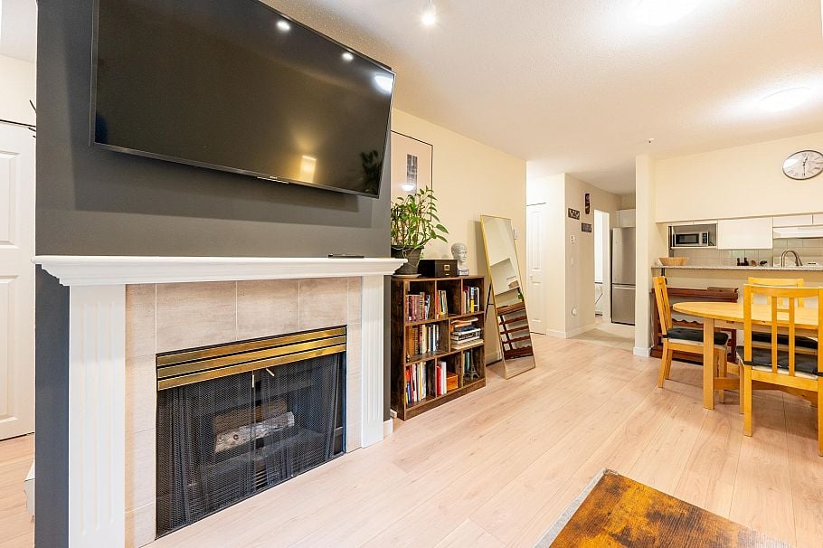 1 1386 W 6th Avenue Vancouver, BC - 20