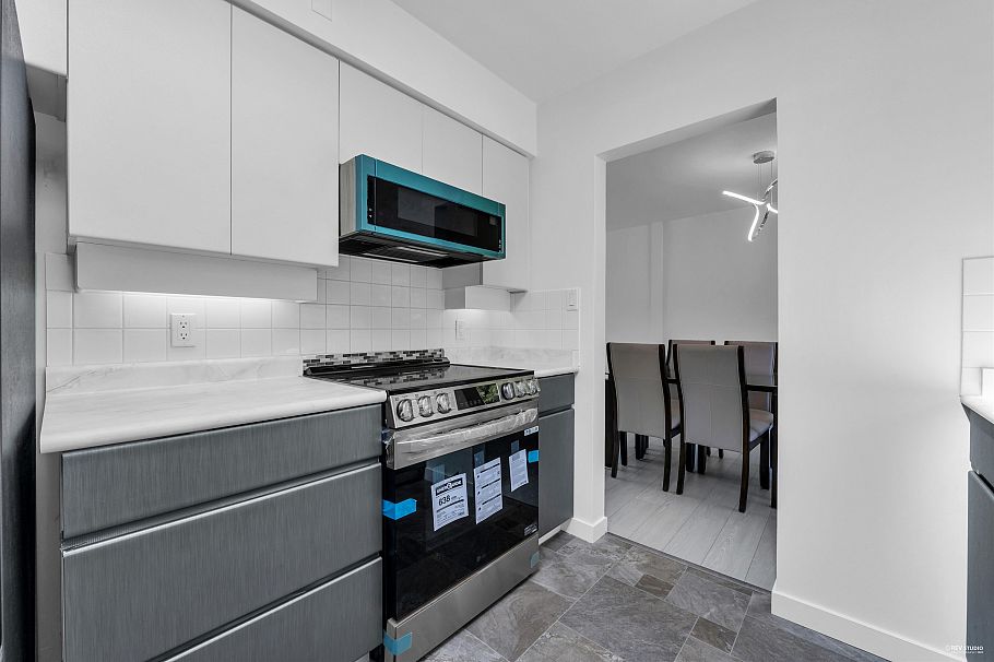 330 W Braemar Road North Vancouver, BC - 12