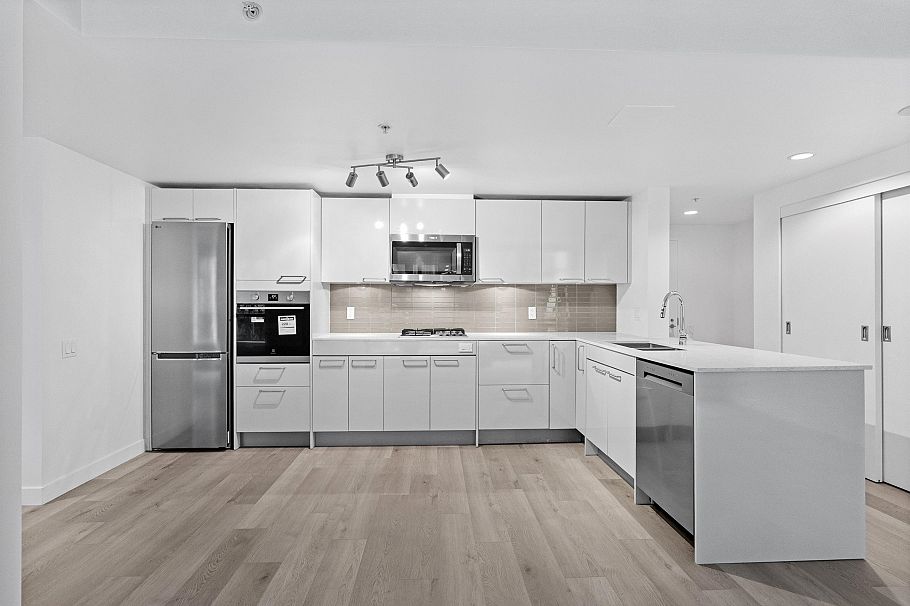 202 128 W Cordova Street Vancouver, BC - 5