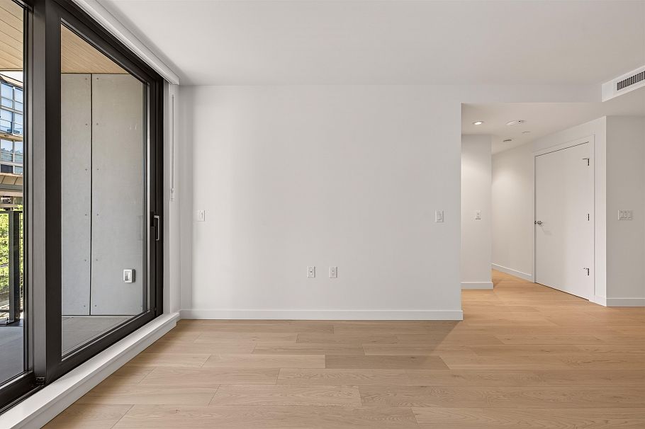 302 1526 W 6th Avenue Vancouver, BC - 19