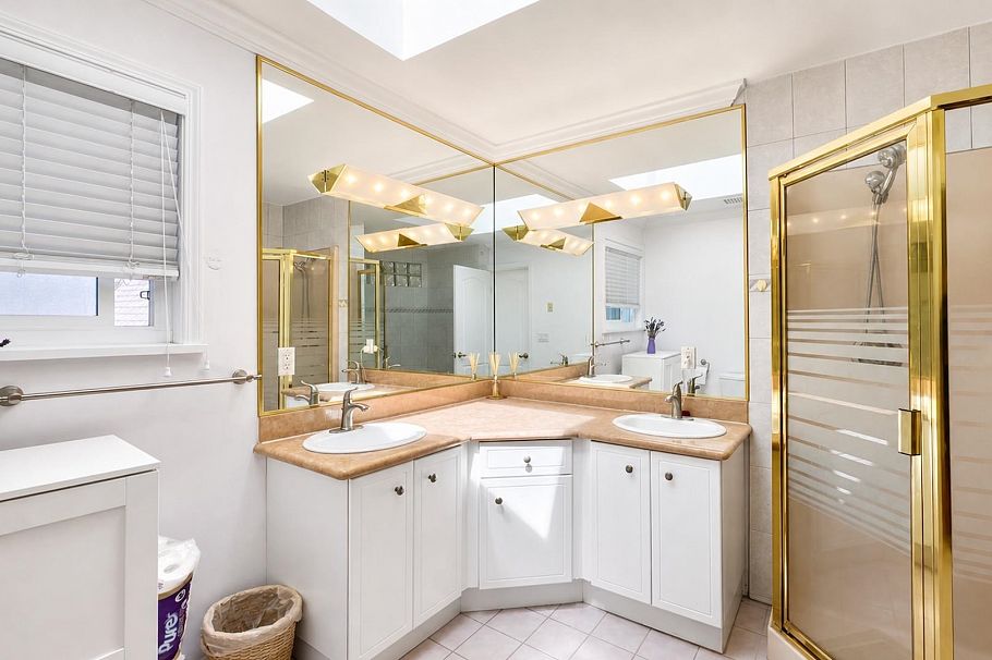 3713 W 31st Avenue Vancouver, BC - 20
