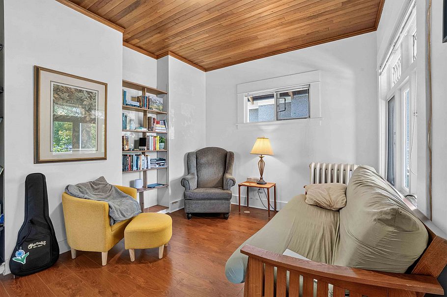 2063 W 37th Avenue Vancouver, BC - 26