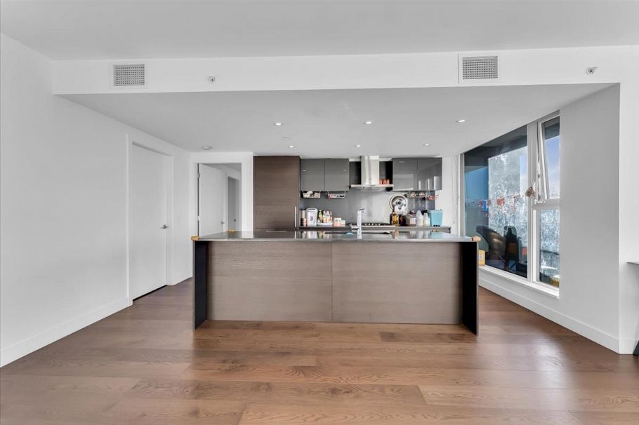 607 1571 W 57th Avenue Vancouver, BC - 11