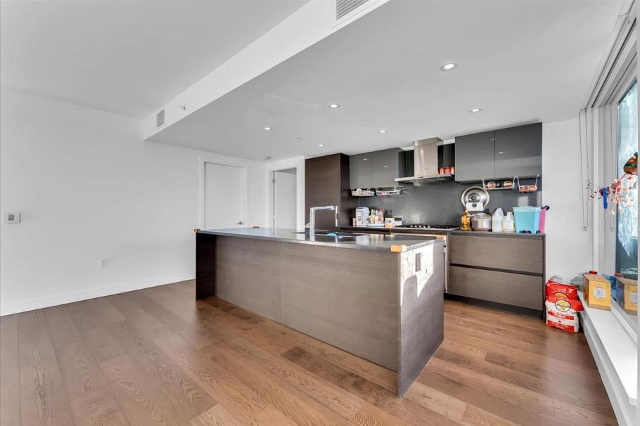 607 1571 W 57th Avenue Vancouver, BC - 10