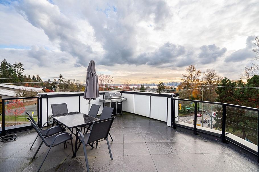 1710 Larson Road North Vancouver, BC - 28