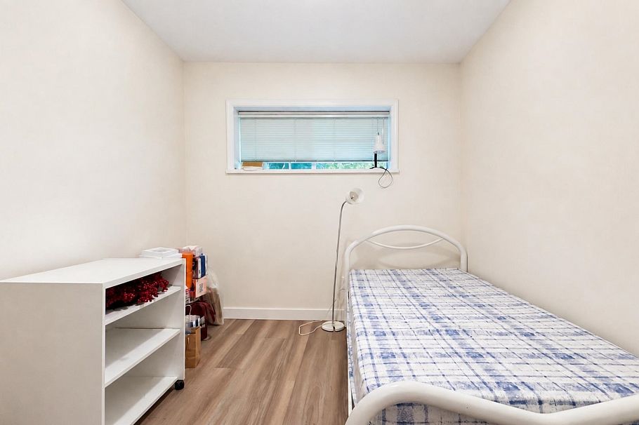 3713 W 31st Avenue Vancouver, BC - 29