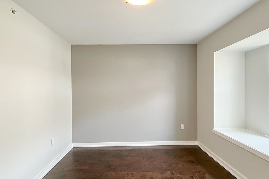 7425 Columbia Street Vancouver, BC - 17
