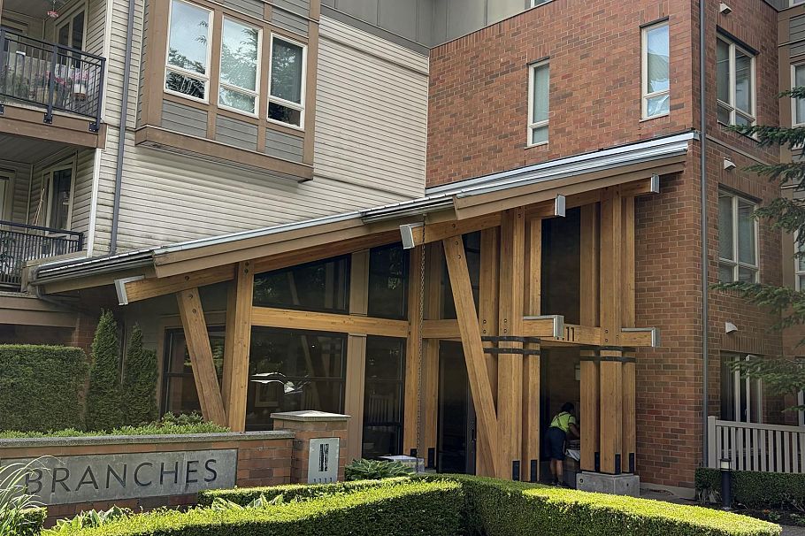 318 1111 E 27th Street North Vancouver, BC - 22