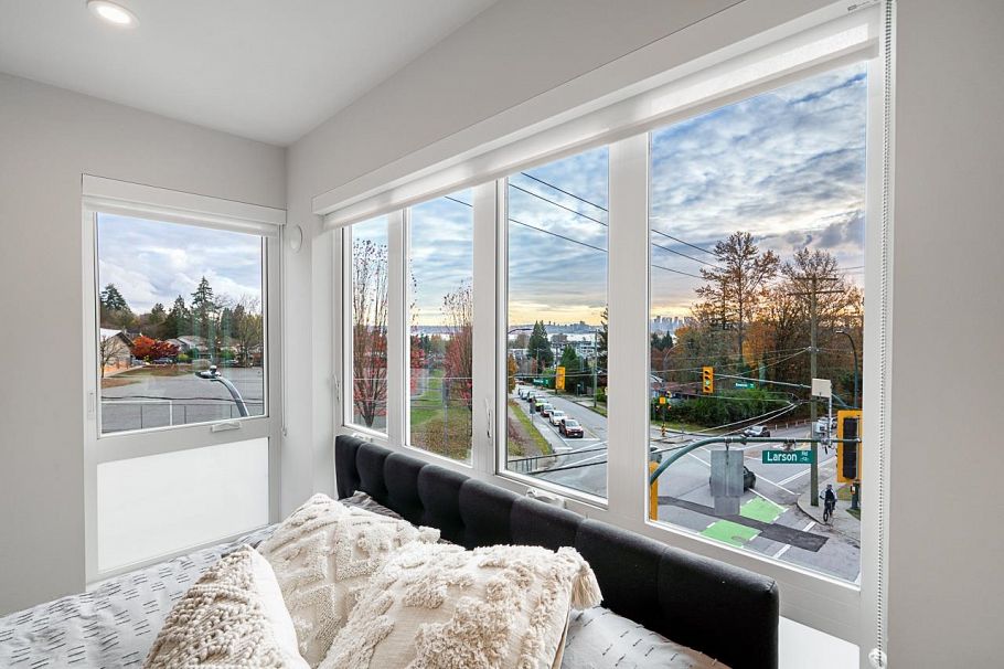 1710 Larson Road North Vancouver, BC - 15
