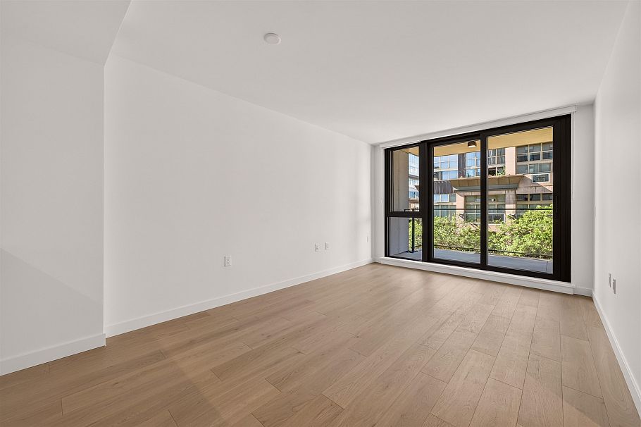 302 1526 W 6th Avenue Vancouver, BC - 20