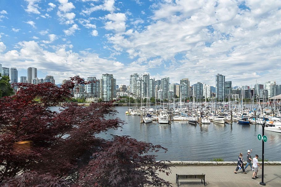 784 Millbank Vancouver, BC - 1
