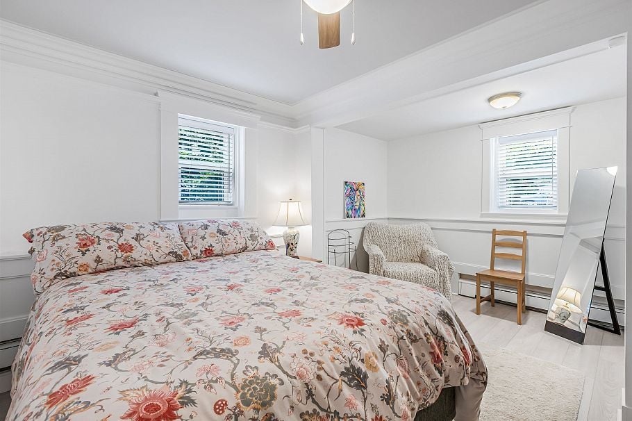 3732 West 2nd Avenue Vancouver, BC - 31